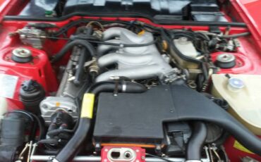 Porsche-944-turbo-1986-red-17