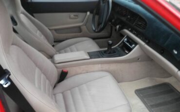 Porsche-944-turbo-1986-red-8