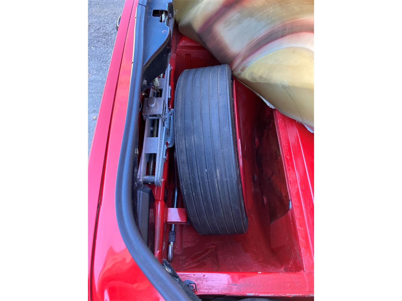 Porsche-944s2-1989-Guards-Red-Black-17