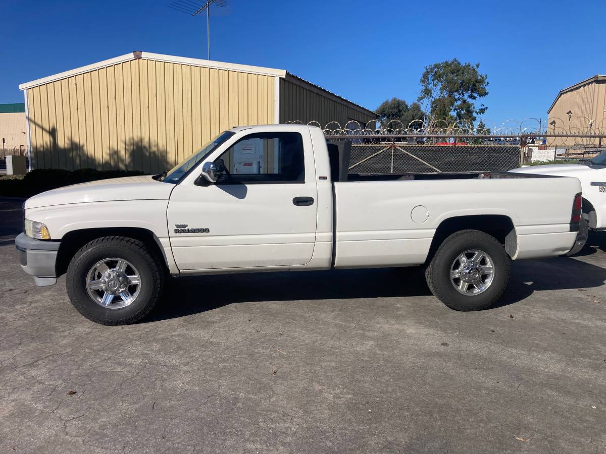 Ram-2500-diesel-1995-7
