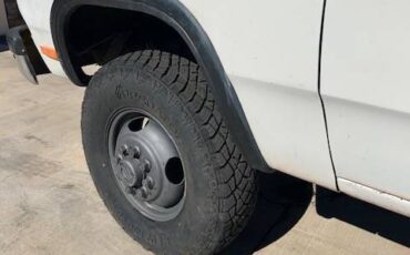 Ram-3500-diesel-1993-white-1