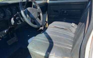 Ram-3500-diesel-1993-white-7