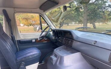 Ram-van-.seat-12-passengers-1988-white-1