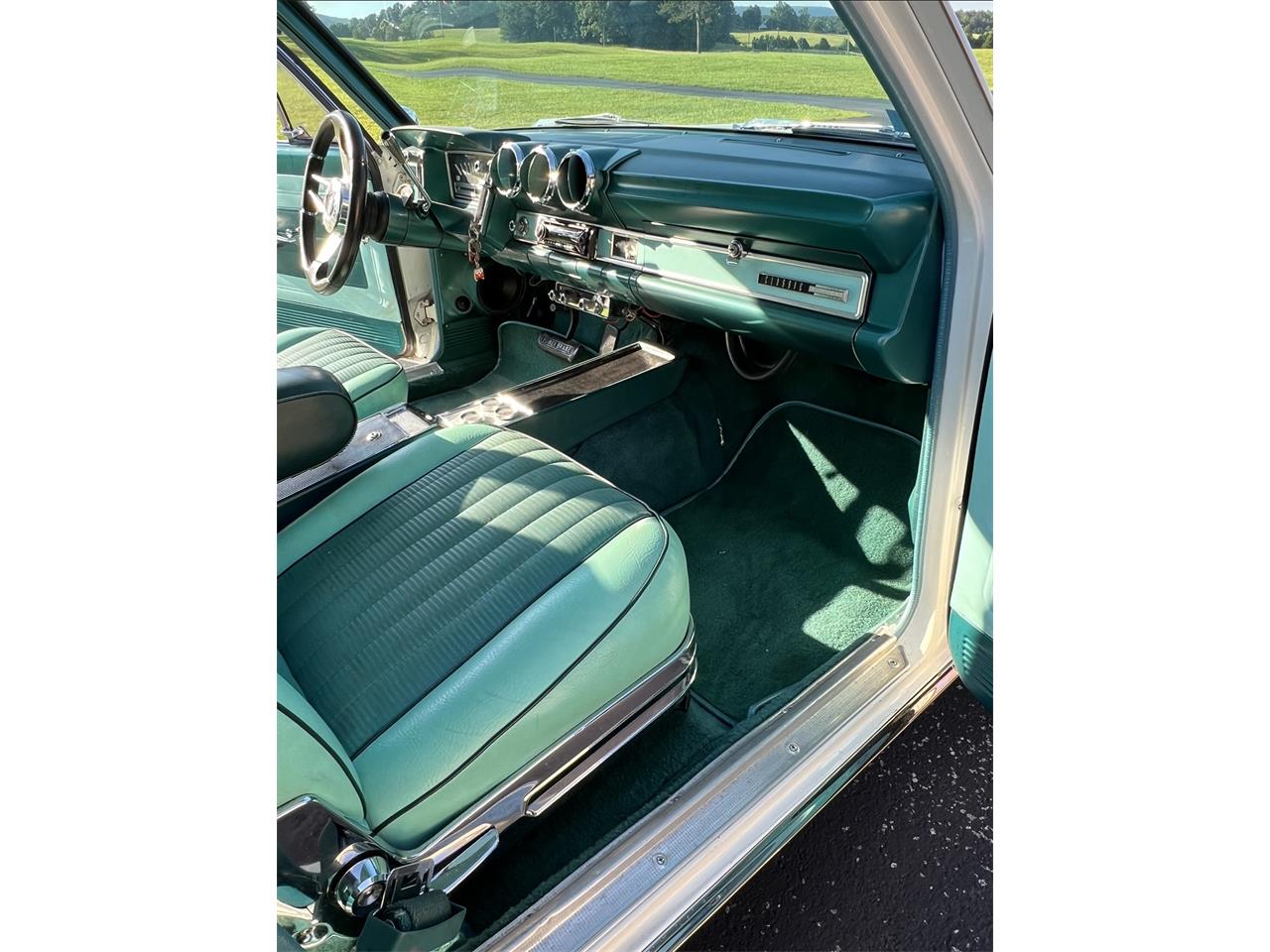 Rambler-Classic-1964-White-Teal-11