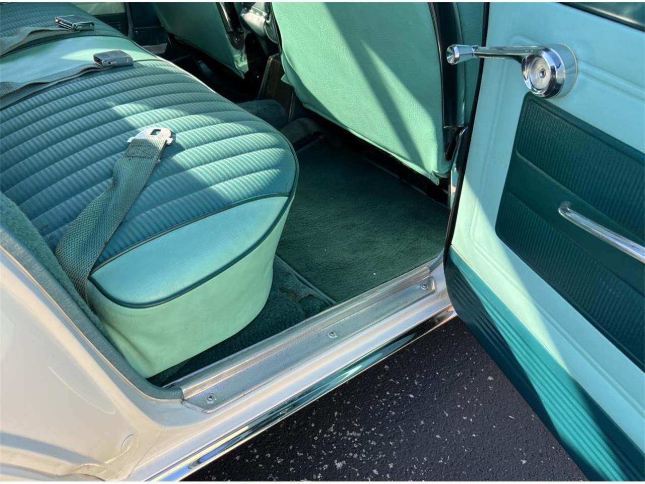 Rambler-Classic-1964-White-Teal-27