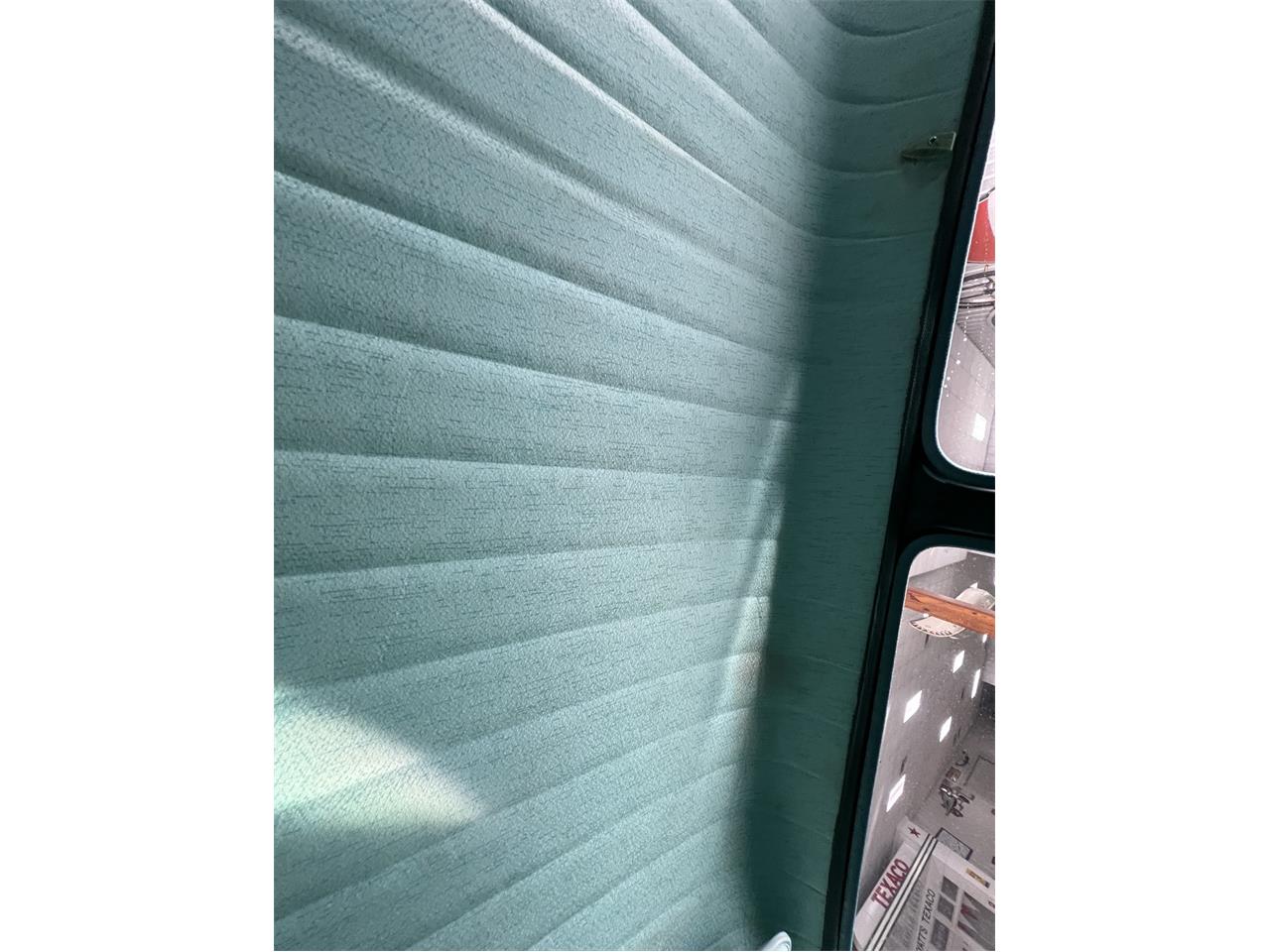 Rambler-Classic-1964-White-Teal-36