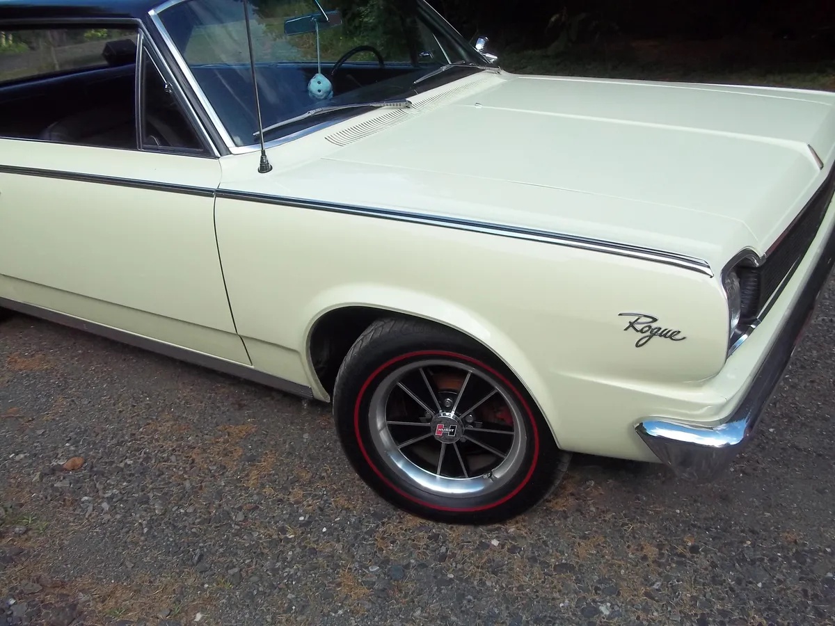 Rambler-Rogue-1966-Apollo-Yellow-Black-2