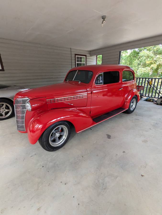 Red-2-door-sedan-1938-5