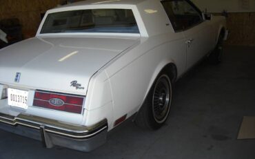 Riveria-t-type-1984-white-7