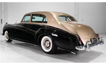 Rolls-Royce-Silver-Cloud-1961-Saloon-7