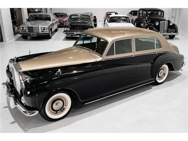 Rolls-Royce-Silver-Cloud-1961-Saloon-8