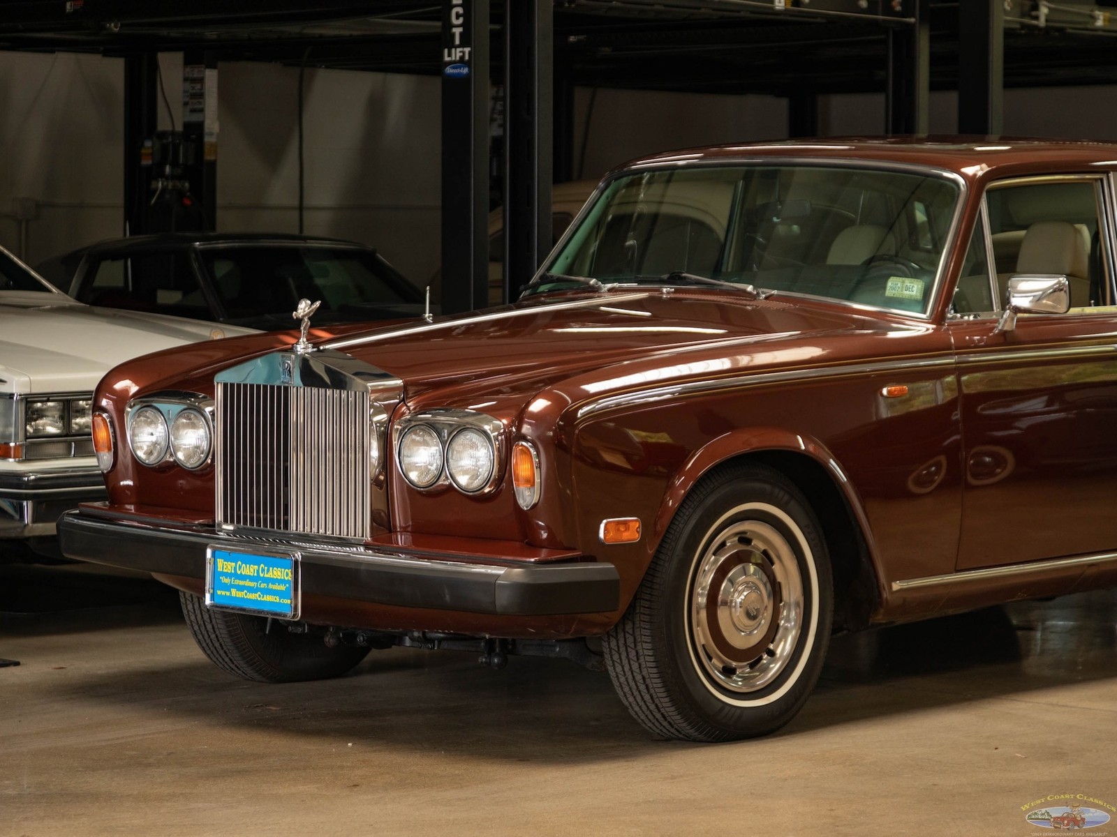 Rolls-Royce-Silver-Shadow-II-1979-4-Door-Sedan-8
