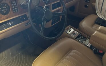 Rolls-royce-Silver-spirit-1985-Burgundy-Tan-4