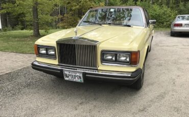 Rolls-royce-Silver-spur-1981-Mustard-Beige