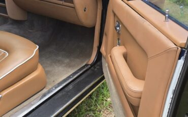 Rolls-royce-Silver-spur-1982-Black-Beige-11