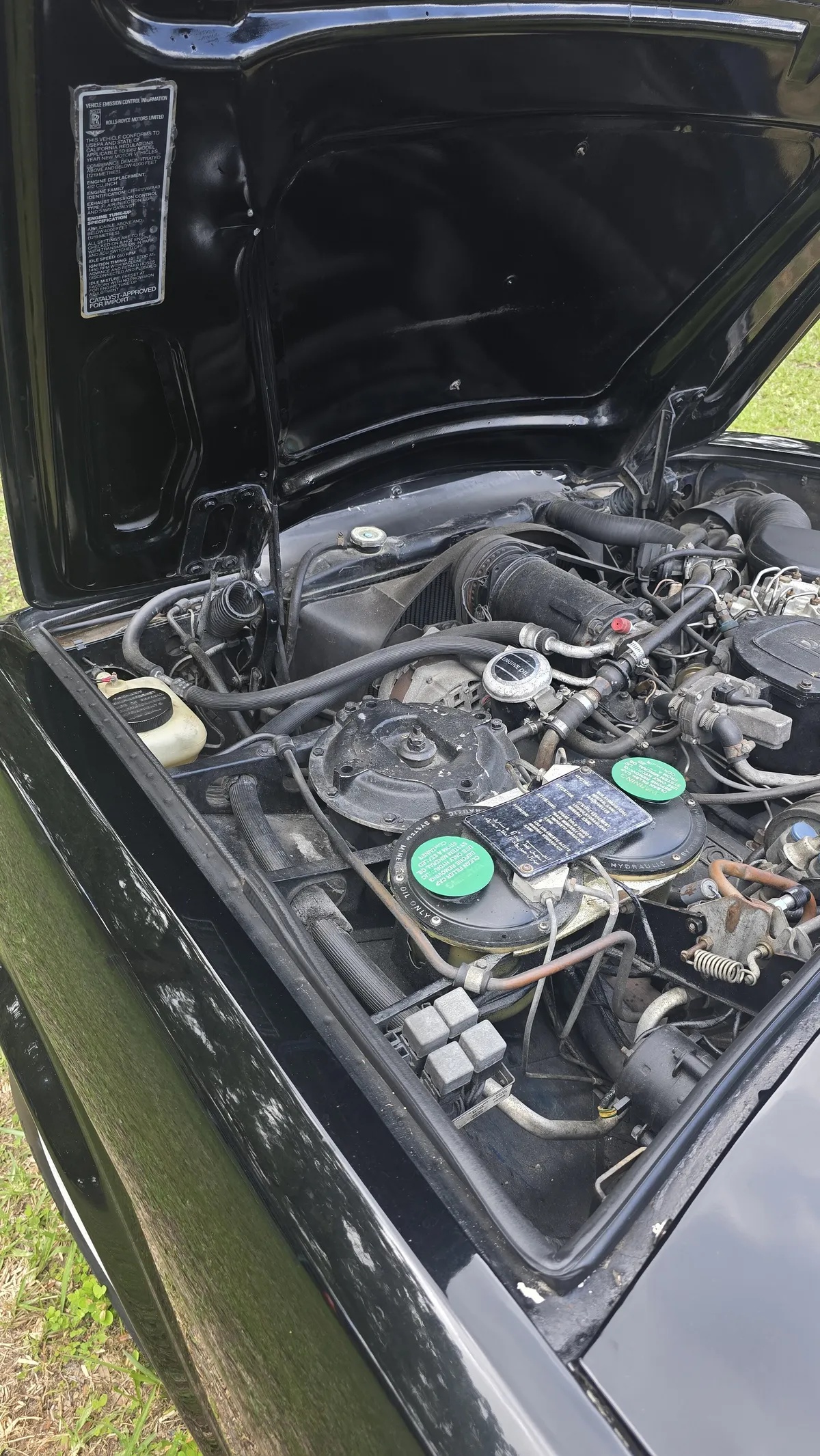 Rolls-royce-Silver-spur-1982-Black-Beige-15