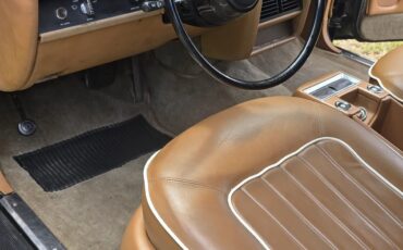 Rolls-royce-Silver-spur-1982-Black-Beige-16