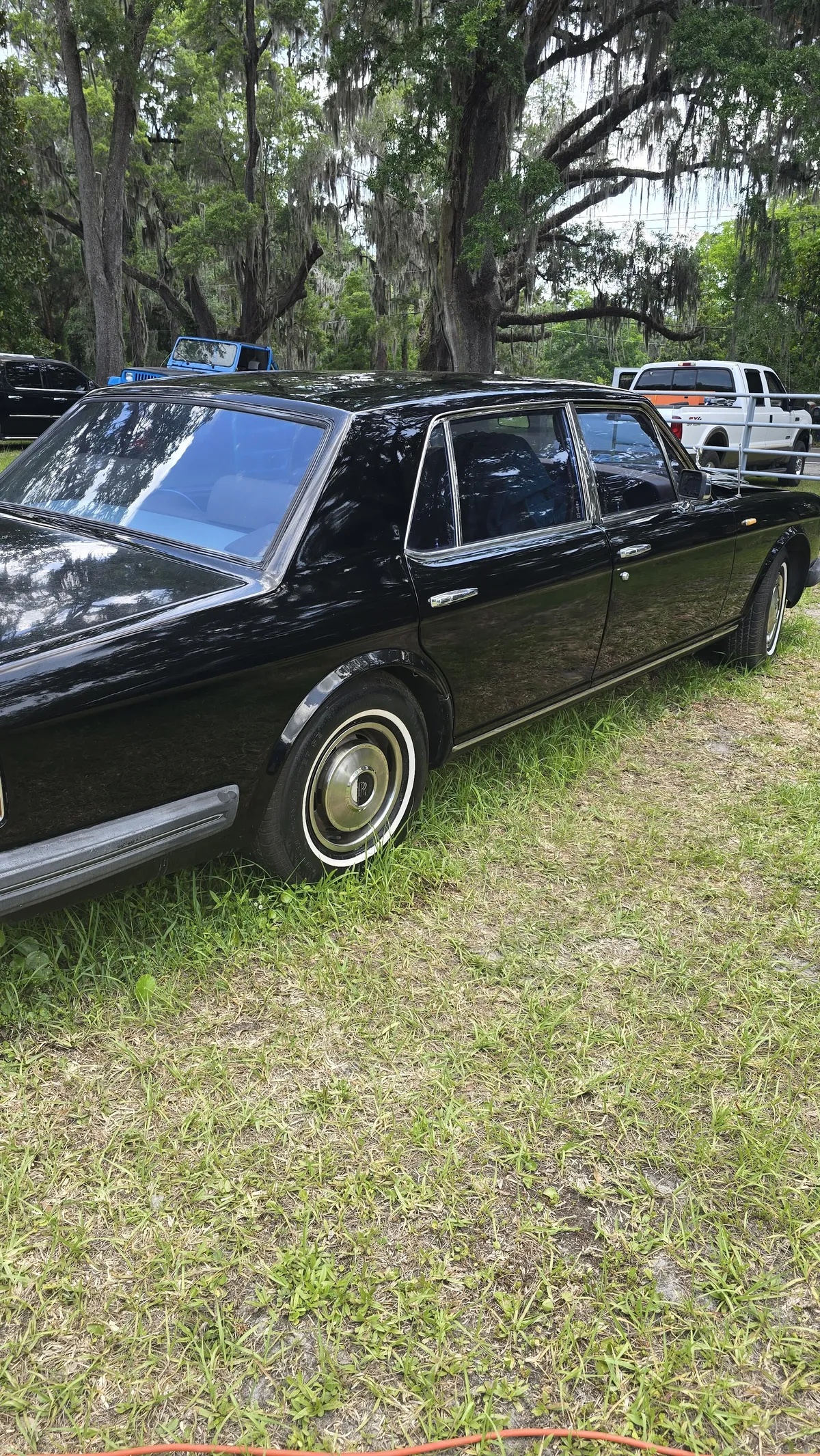 Rolls-royce-Silver-spur-1982-Black-Beige-2