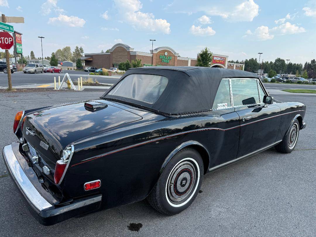 Rolls-royce-corniche-1983-black-10