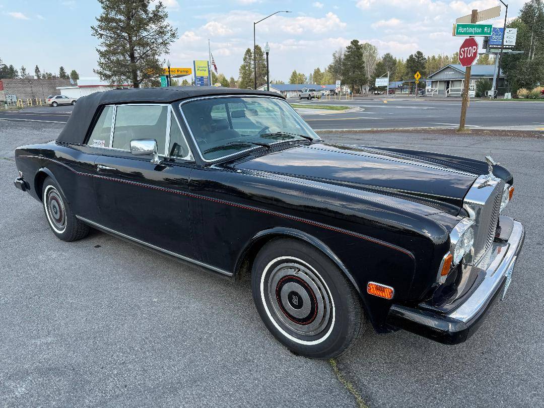 Rolls-royce-corniche-1983-black-11
