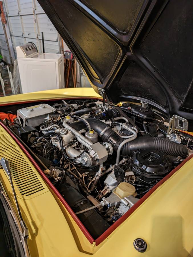 Rolls-royce-corniche-convertibles-1974-yellow-2