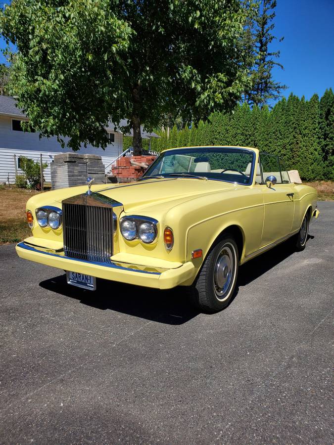 Rolls-royce-corniche-convertibles-1974-yellow-4