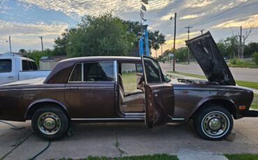 Rolls-royce-shadow-1977-custom-10