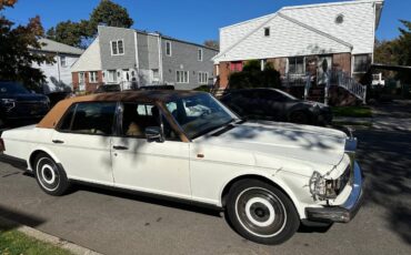 Rolls-royce-silver-spur-1986-2
