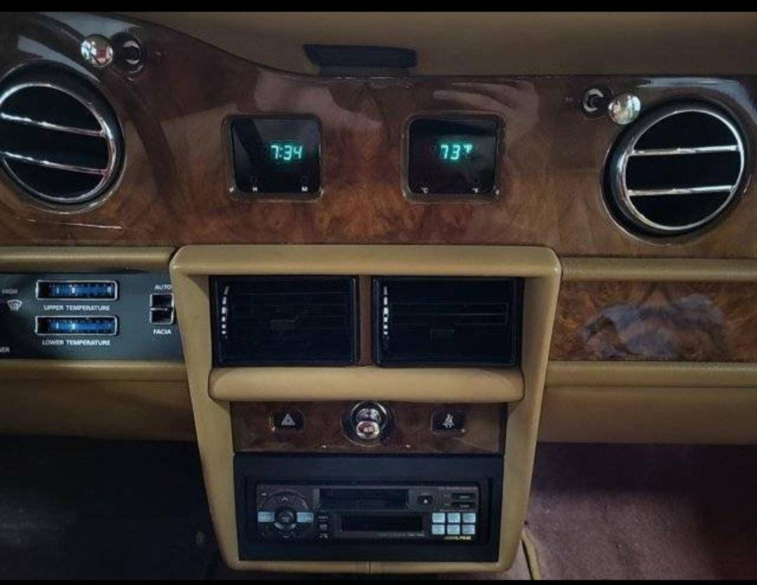 Rolls-royce-silver-spur-1986-6