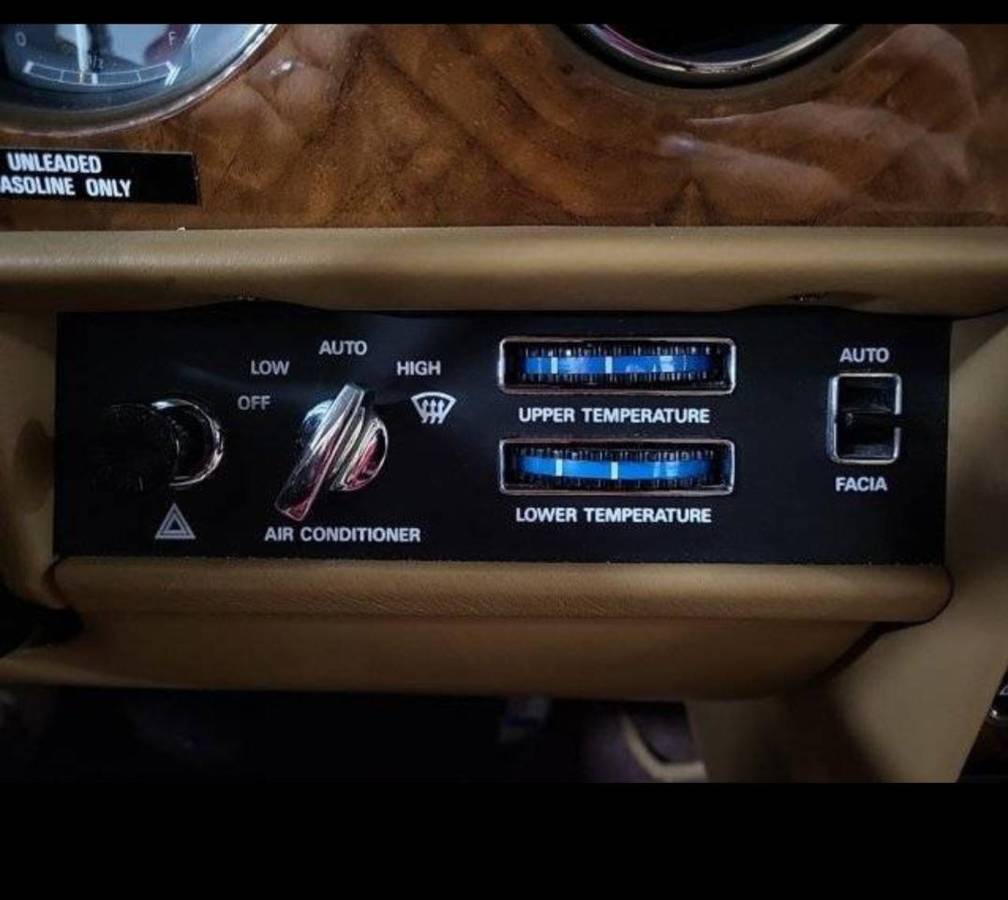 Rolls-royce-silver-spur-1986-8