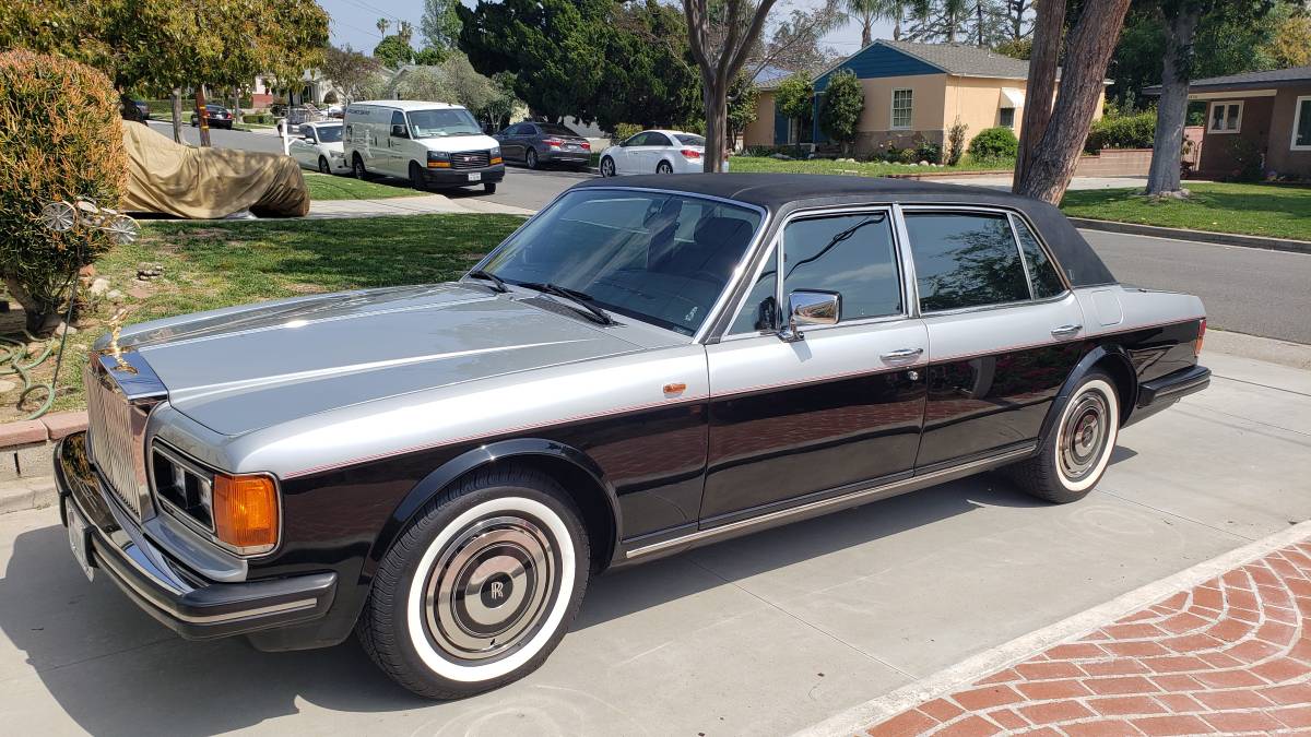 Rolls-royce-silver-spur-1986-custom-1