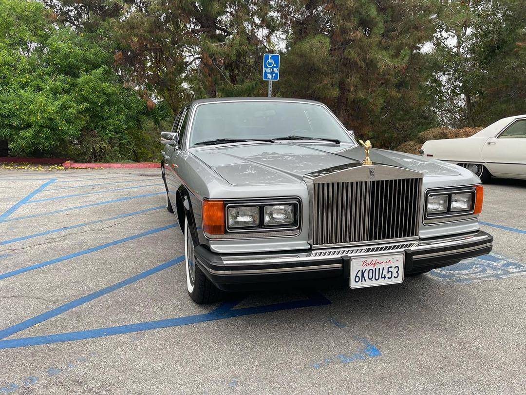 Rolls-royce-silver-spur-1986-custom-21