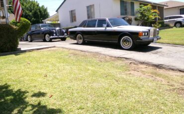Rolls-royce-silver-spur-1986-custom-6