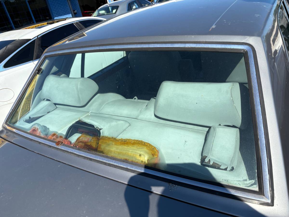 Rolls-royce-silver-spur-1995-grey-6