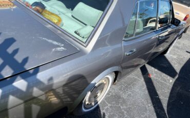 Rolls-royce-silver-spur-1995-grey-7