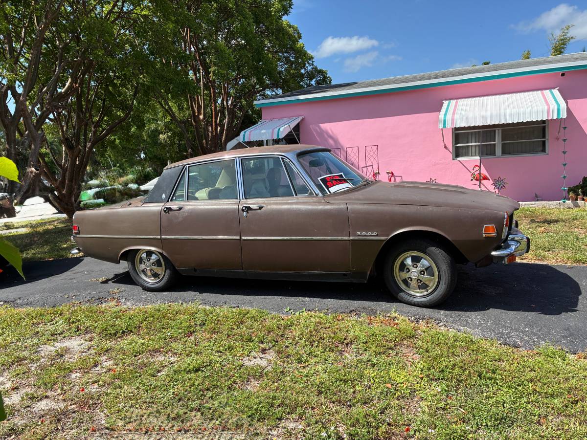Rover-2000-tc-1971-brown-5