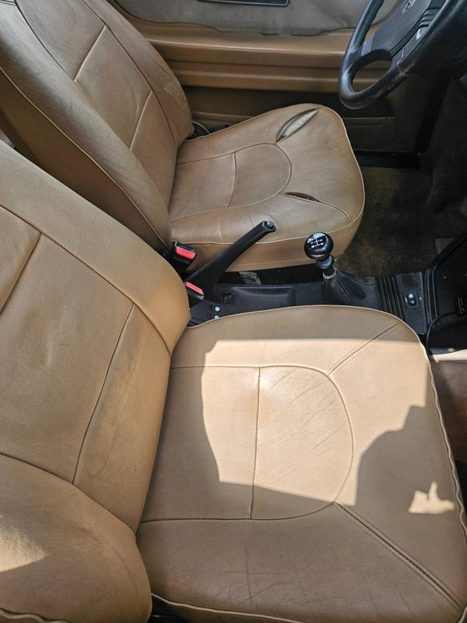 Saab-9-3-convertible-1989-white-3