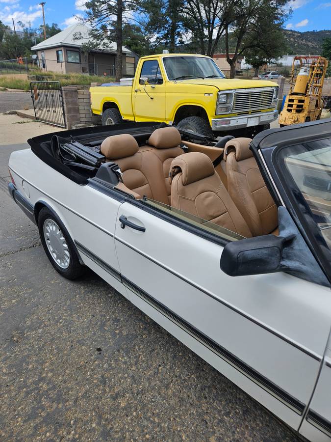 Saab-9-3-convertible-1989-white-5