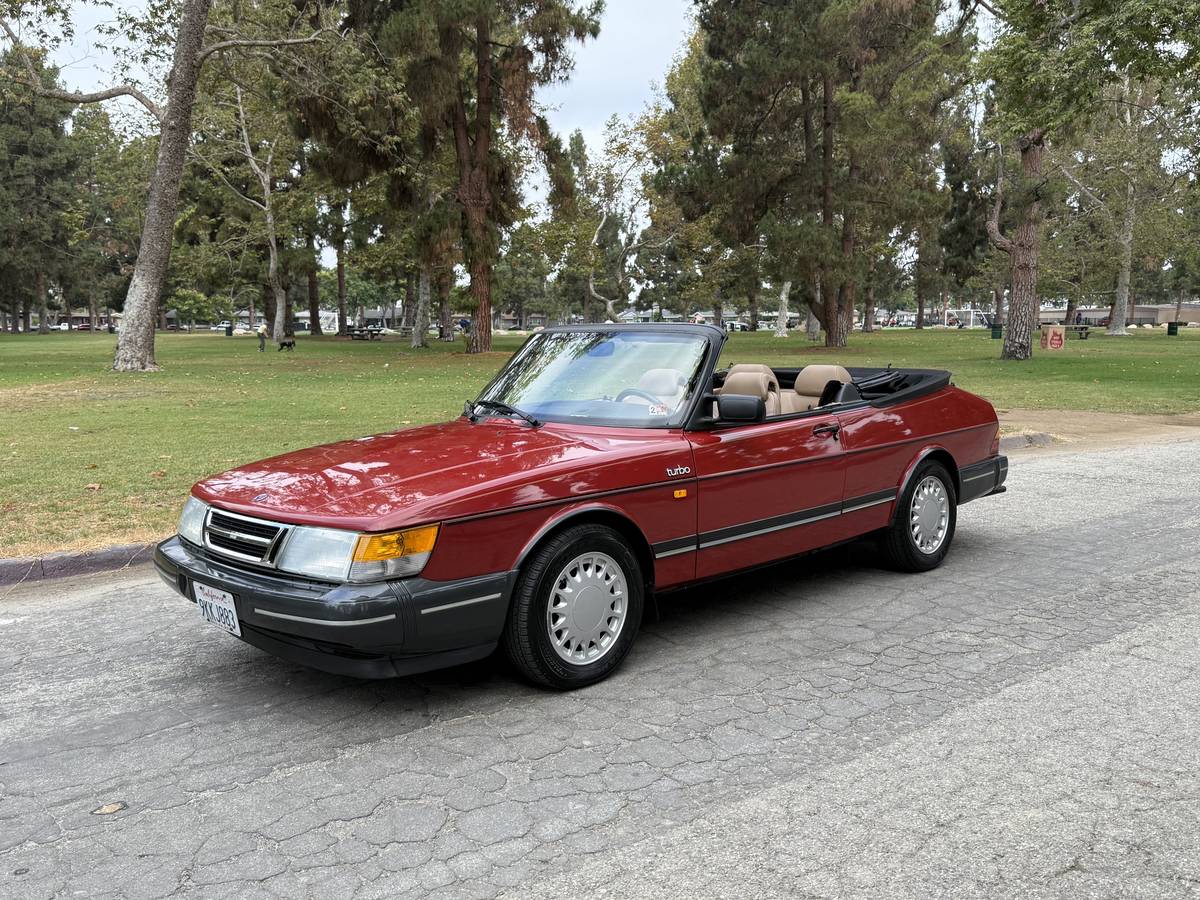 Saab-900-turbo-convertible-1990-red-22