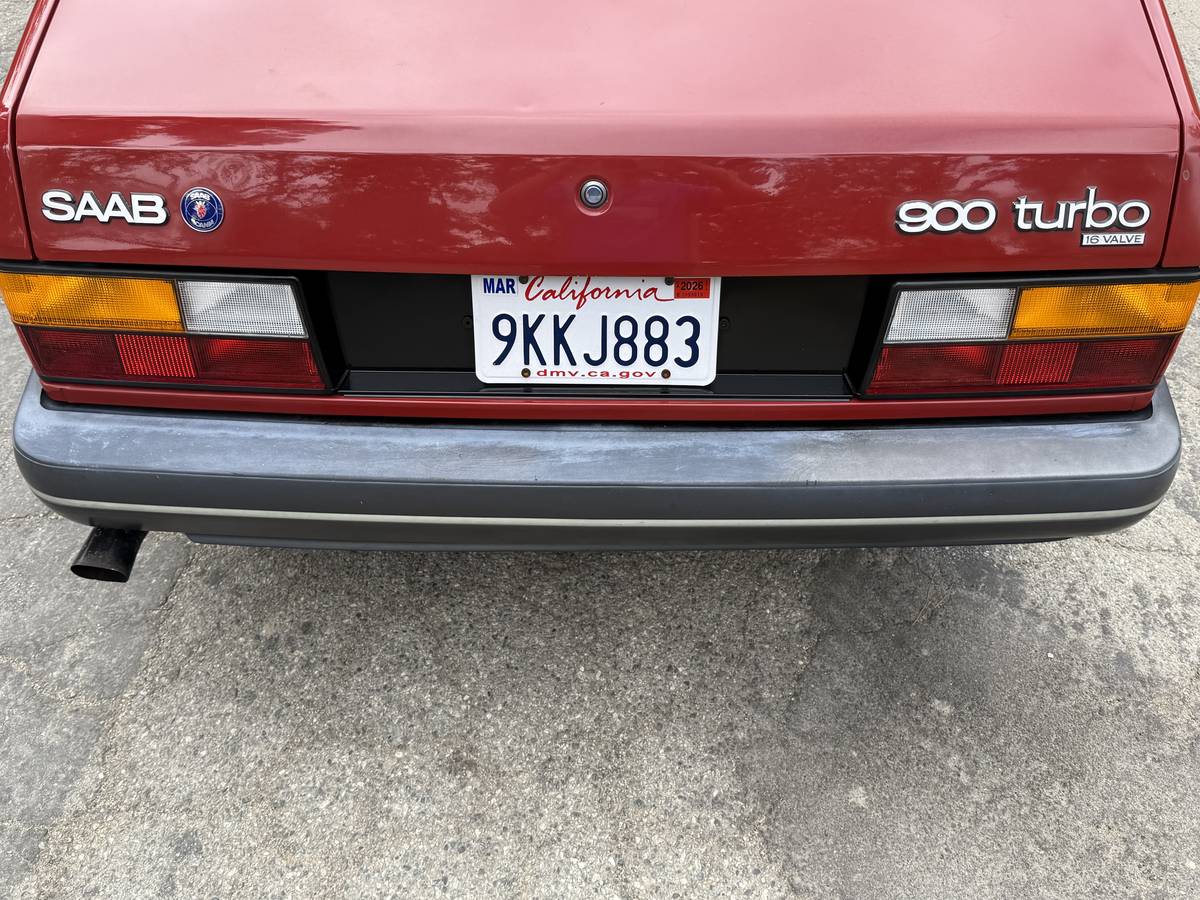 Saab-900-turbo-convertible-1990-red-32