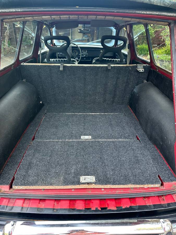 Saab-wagon-1970-black-1