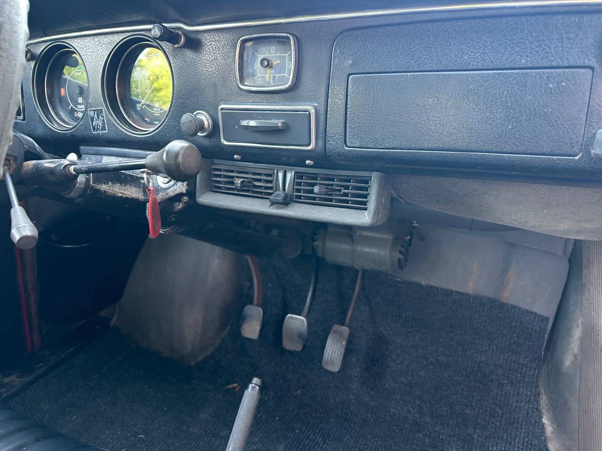 Saab-wagon-1970-black-3