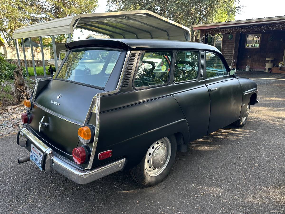 Saab-wagon-1970-black-7