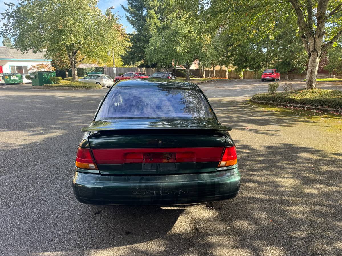 Saturn-sl1-1996-2