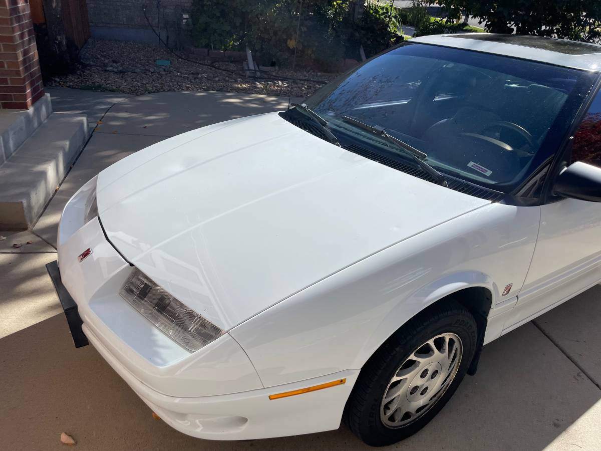 Saturn-sl2-1994-white-2
