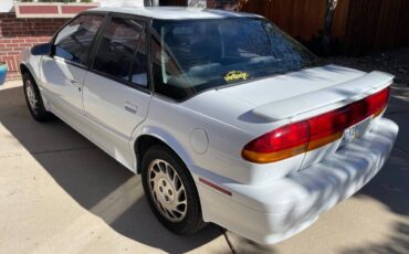 Saturn-sl2-1994-white-3