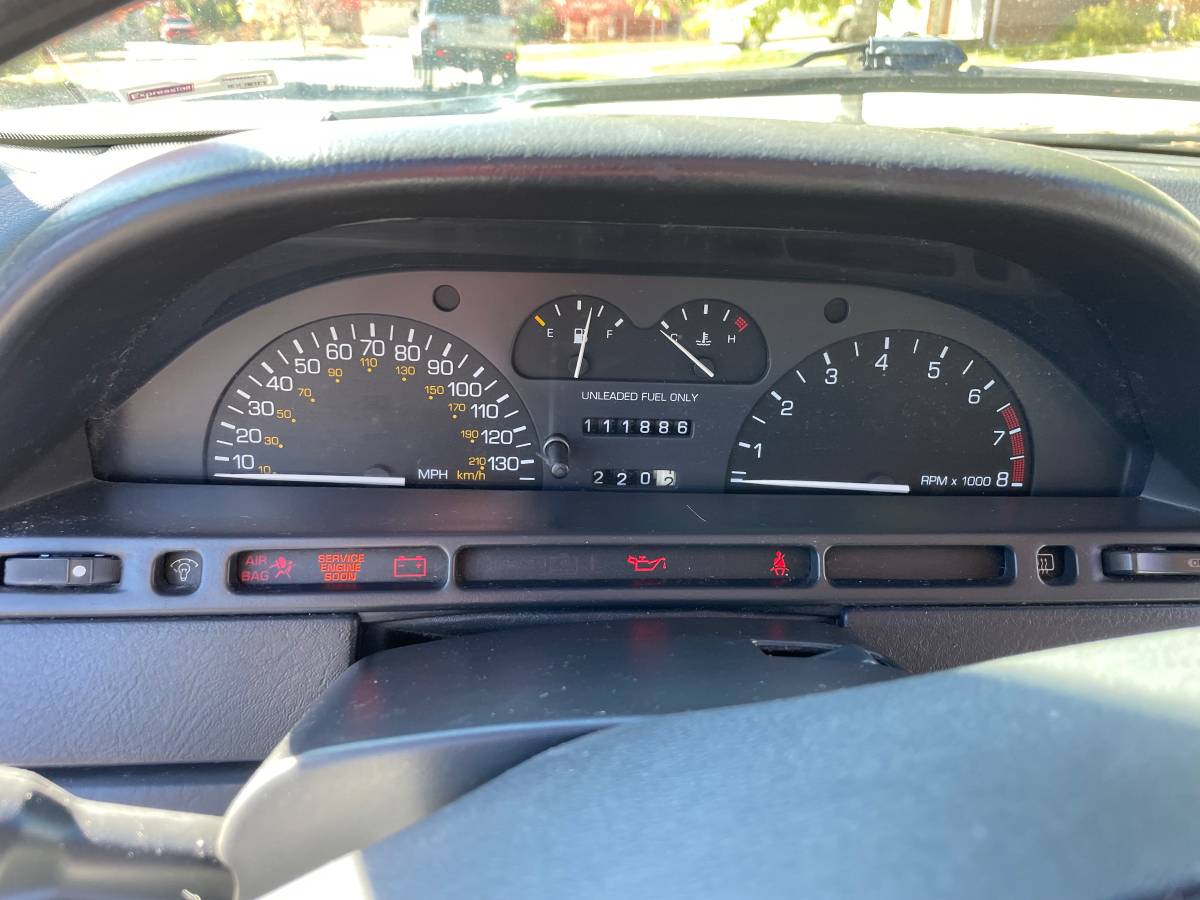 Saturn-sl2-1994-white-5