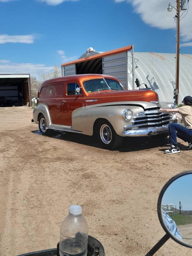 Sedan-delivery-1947-custom-1