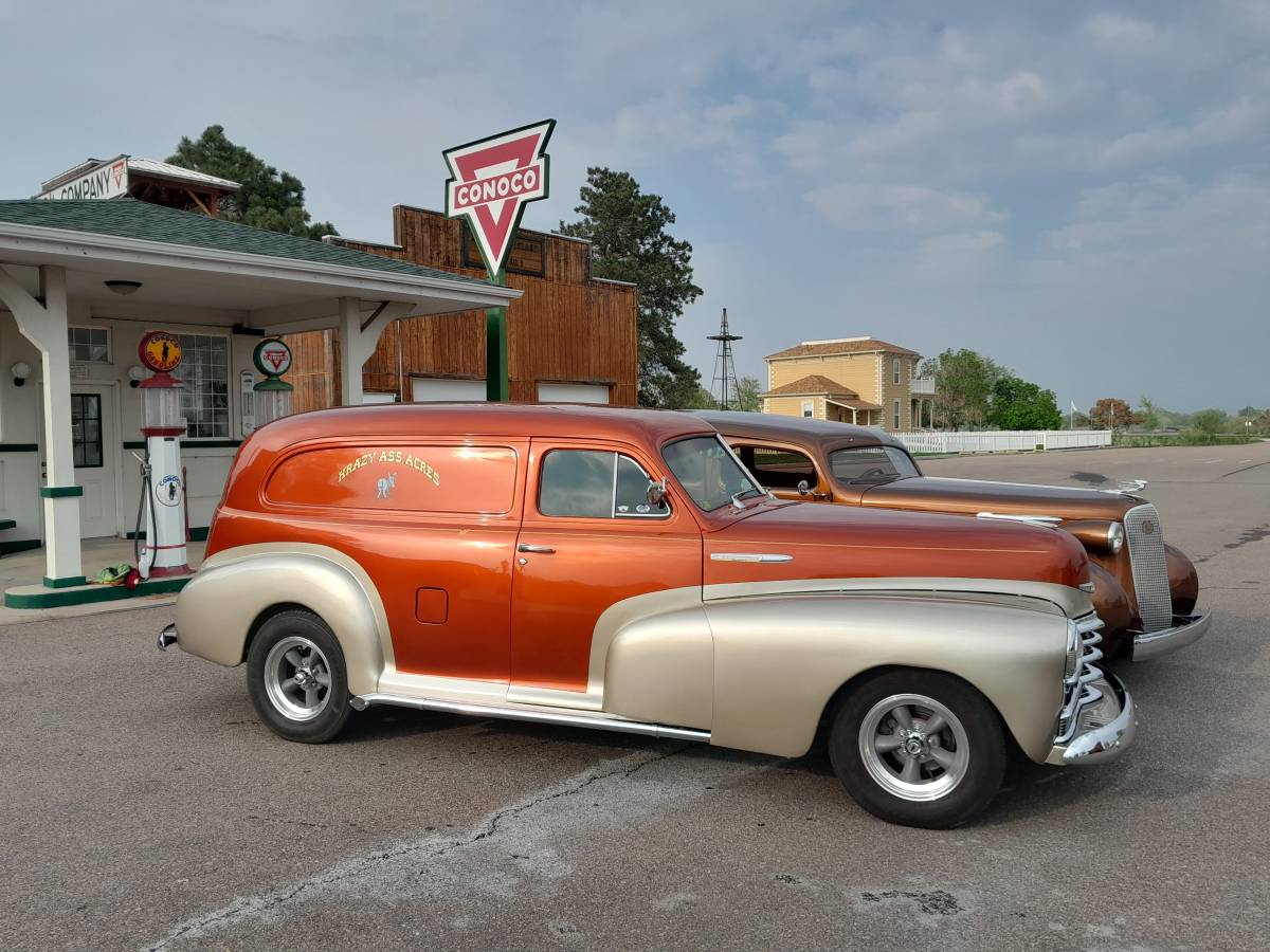Sedan-delivery-1947-custom-16
