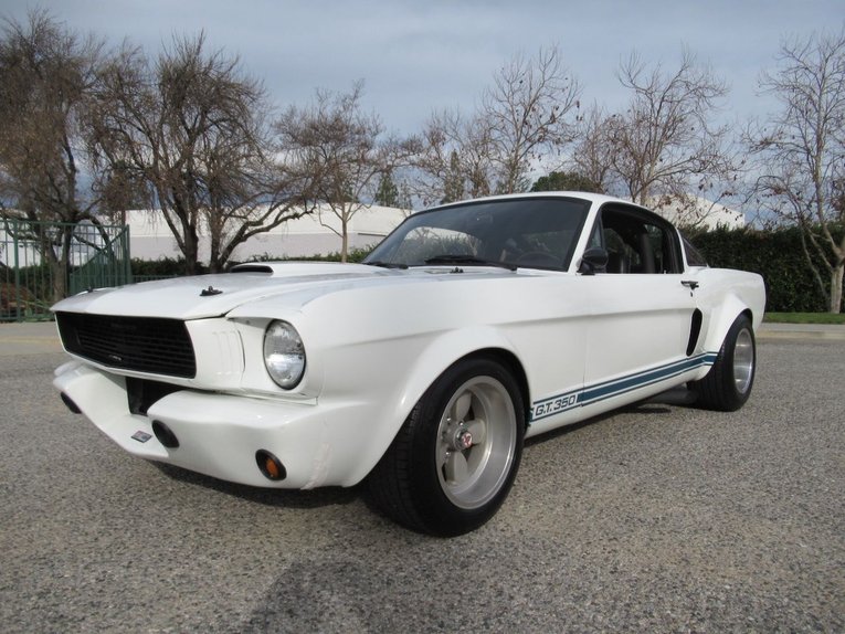 Shelby-Gt350-1966-White-Black
